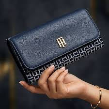 Billetera Tommy Hilfiger Monogram — Azul Marino